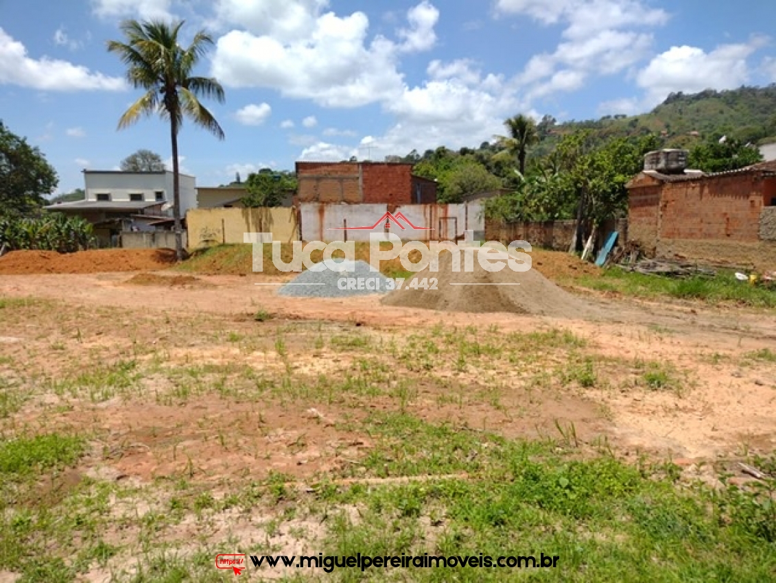 Próximo asfalto - Terreno plano | Código:T17