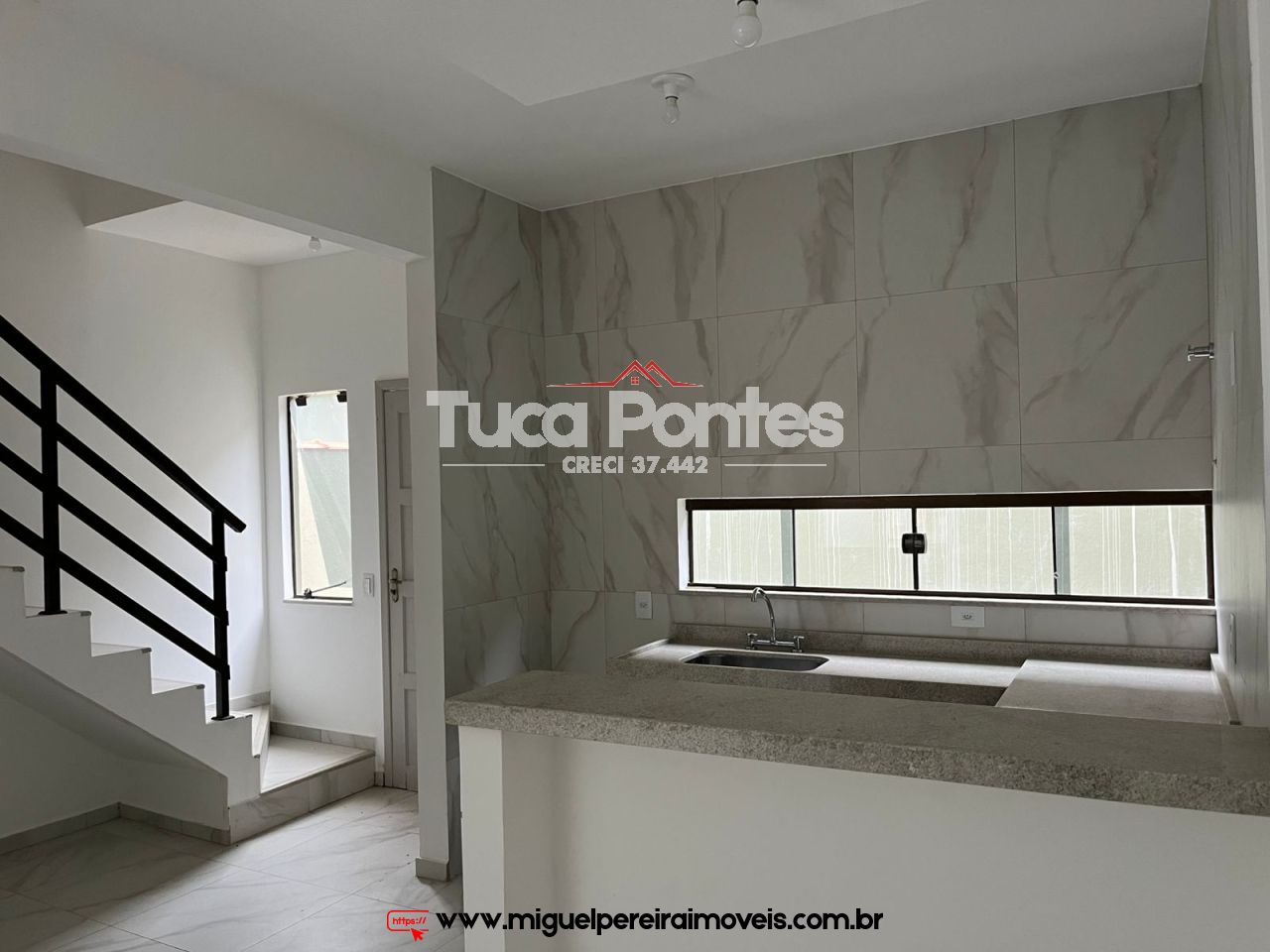 Casas Duplex Novas - Excelente Localização | Código:C24