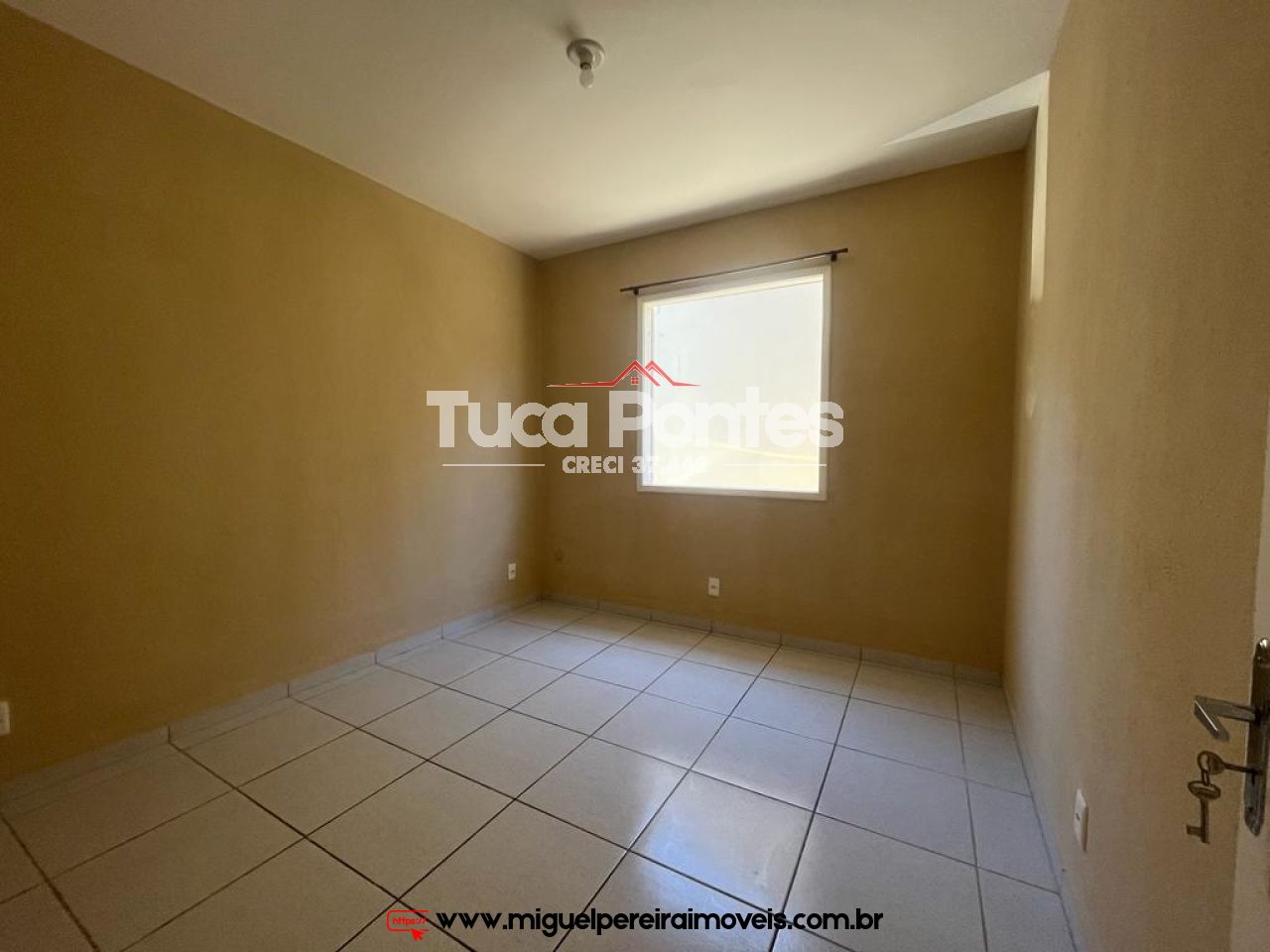 Casa no Centro - Grande Oportunidade! | Código:C14