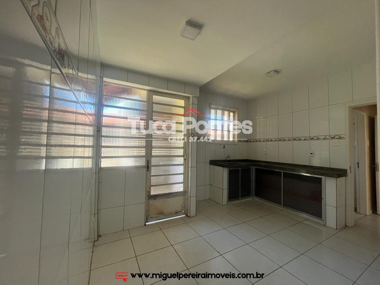 Casa no Centro - Grande Oportunidade! | Código:C14