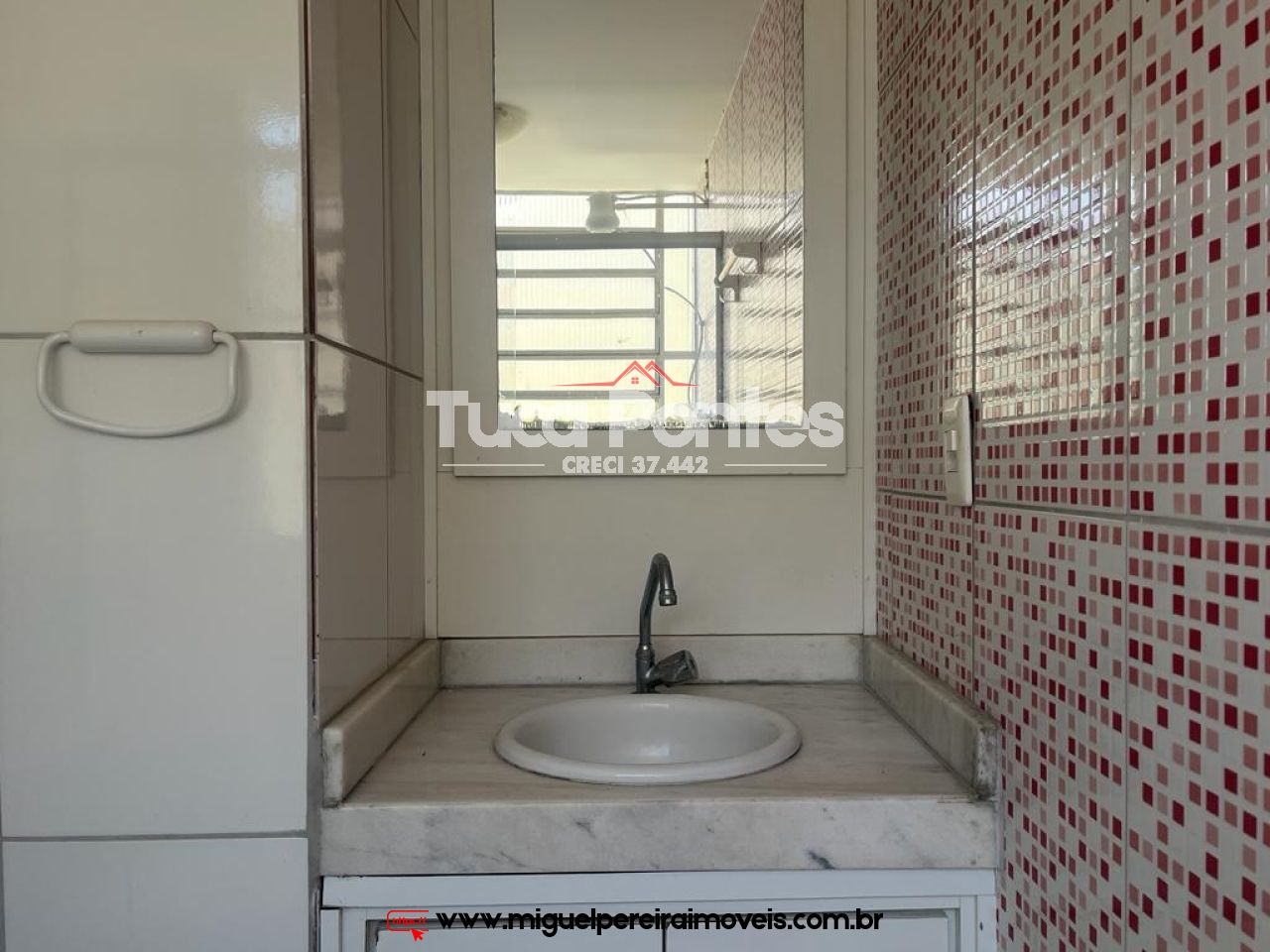 Casa no Centro - Grande Oportunidade! | Código:C14