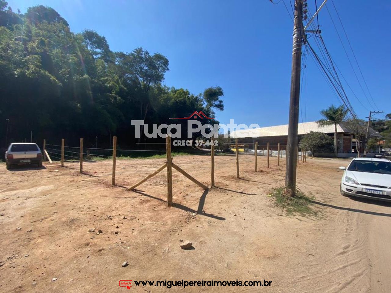 Terreno com ótima localização - Comercial | Código:T18