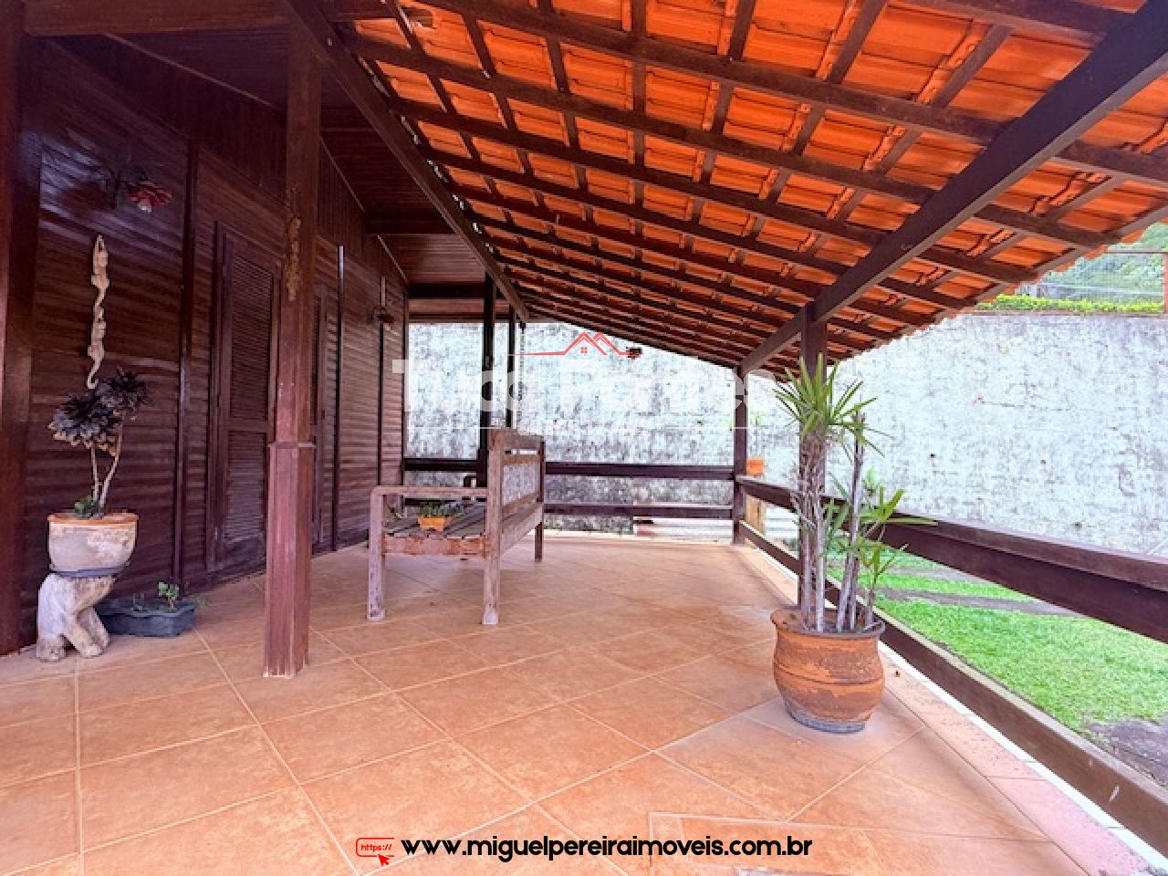 Oportunidade em condomínio - Abaixou de 380 por 320 mil | Código:C12