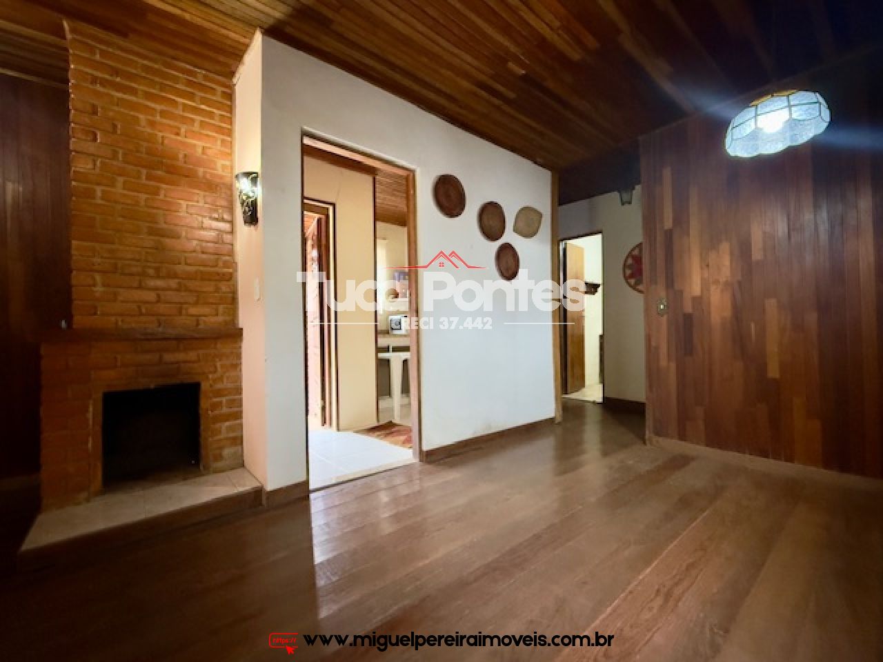 Oportunidade em condomínio - Abaixou de 380 por 320 mil | Código:C12