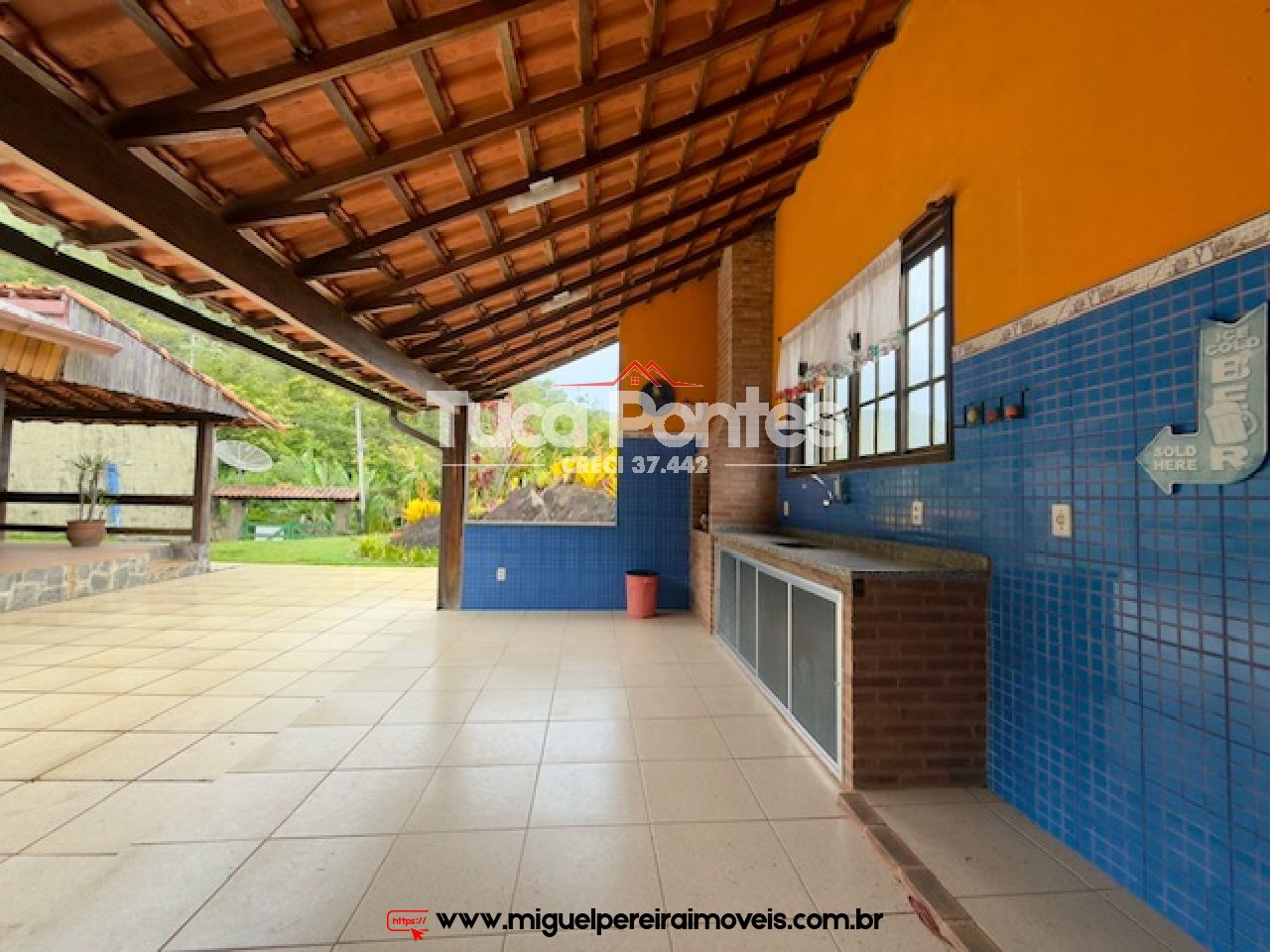 Oportunidade em condomínio - Abaixou de 380 por 320 mil | Código:C12