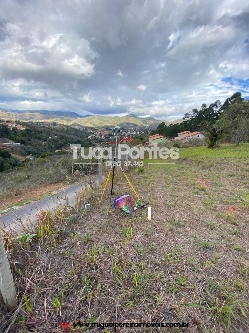 Amplo terreno  - Com excelente topografia | Código:T3