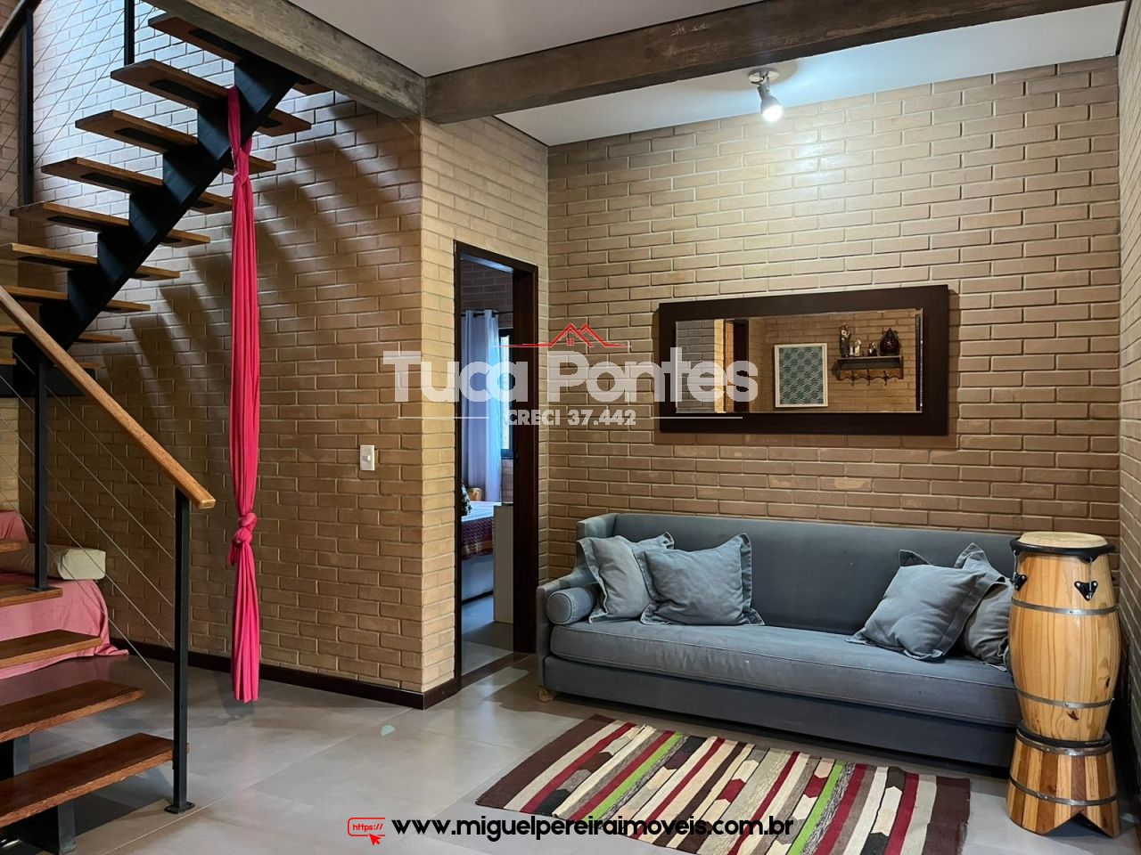 Casa a venda em Paty do Alferes - Seminova com acabamento alto padrão | Código:C31