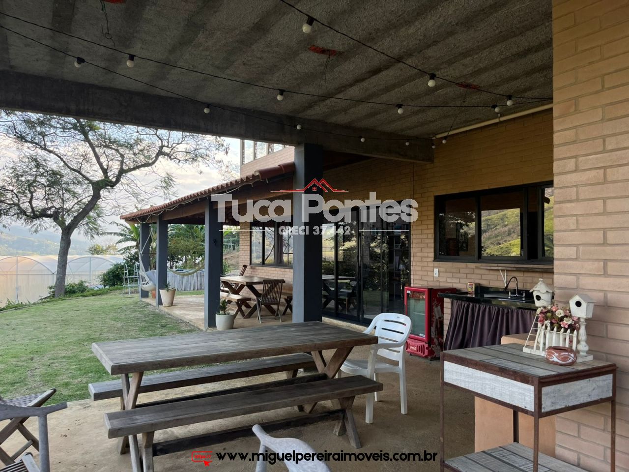 Casa a venda em Paty do Alferes - Seminova com acabamento alto padrão | Código:C31
