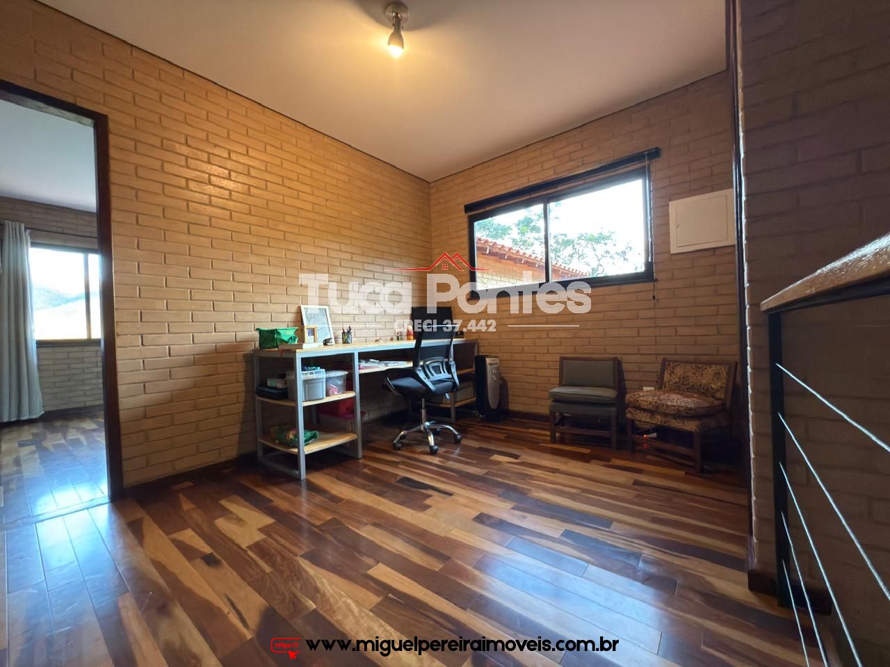 Casa a venda em Paty do Alferes - Seminova com acabamento alto padrão | Código:C31