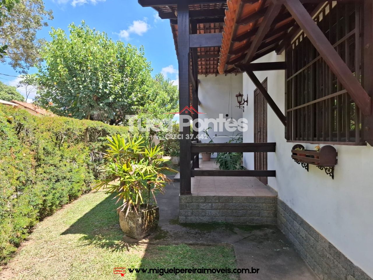 Casa ampla  - Amplo terreno  | Código:C120