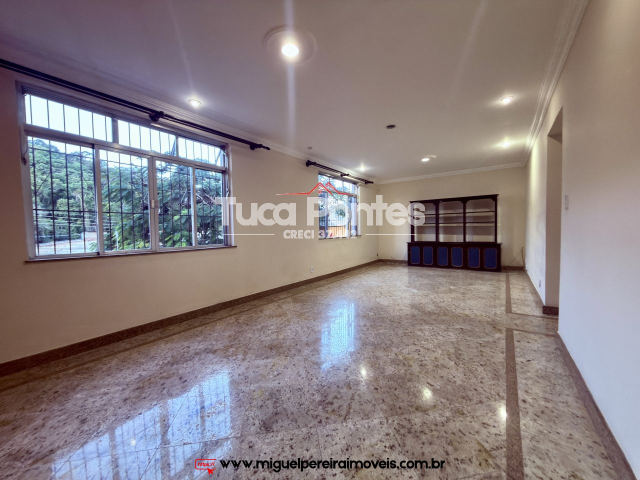 Centro !!! - Residencial podendo ser comercial | Código:C39