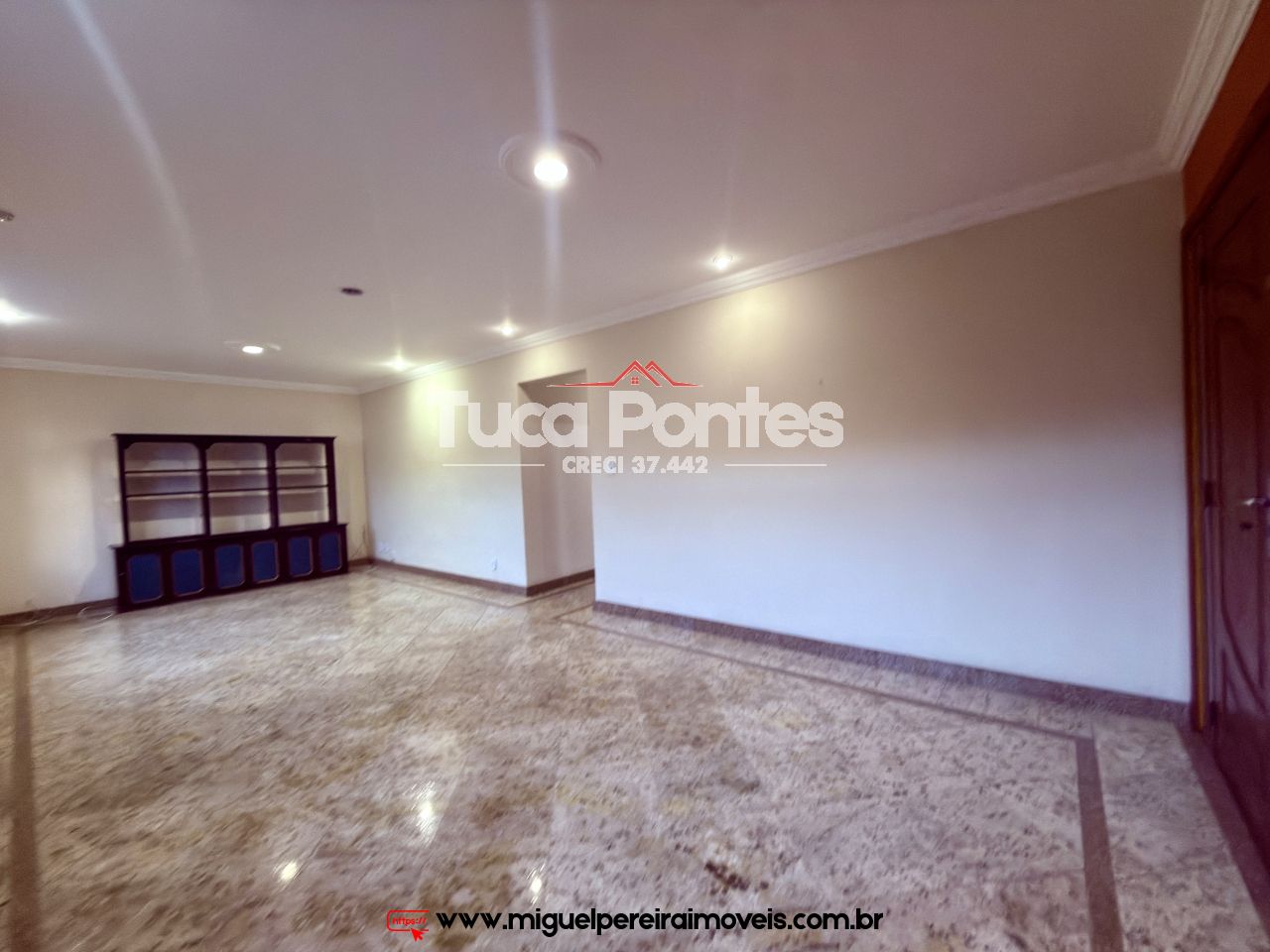 Centro !!! - Residencial podendo ser comercial | Código:C39