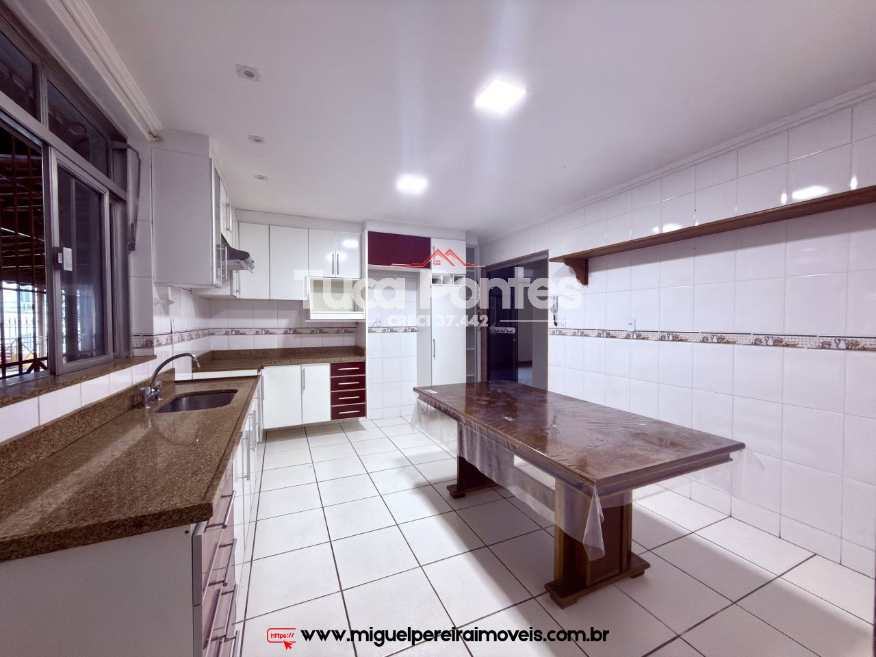 Centro !!! - Residencial podendo ser comercial | Código:C39