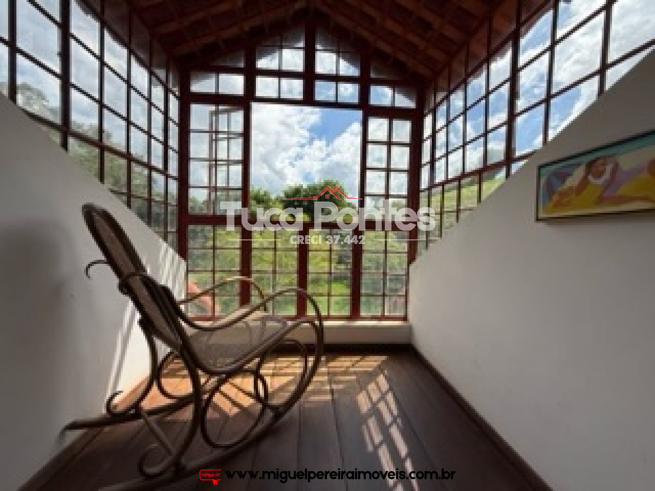 Chácara com 38.000m² - Ampla casa de fazenda - Qualidade de vida total  | Código:S99