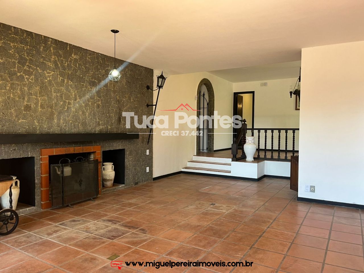 Casa ampla e arejada - Lindíssima vista | Código:L3