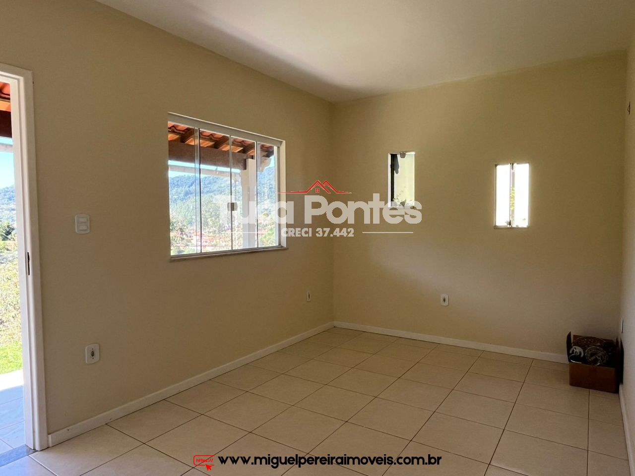 Imóvel para alugar - 2 quartos sendo 1 suíte | Código:L2