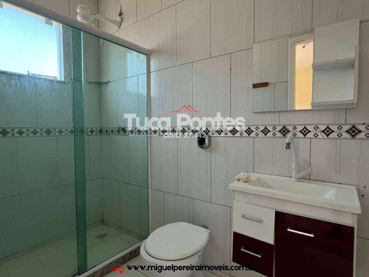 Imóvel para alugar - 2 quartos sendo 1 suíte | Código:L2