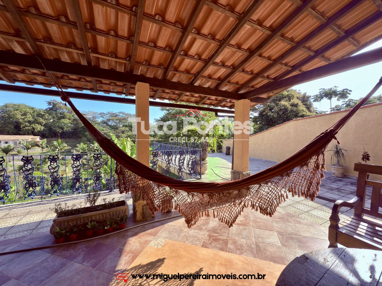 Casa com 4 quartos à venda - Localização espetacular | Código:C18