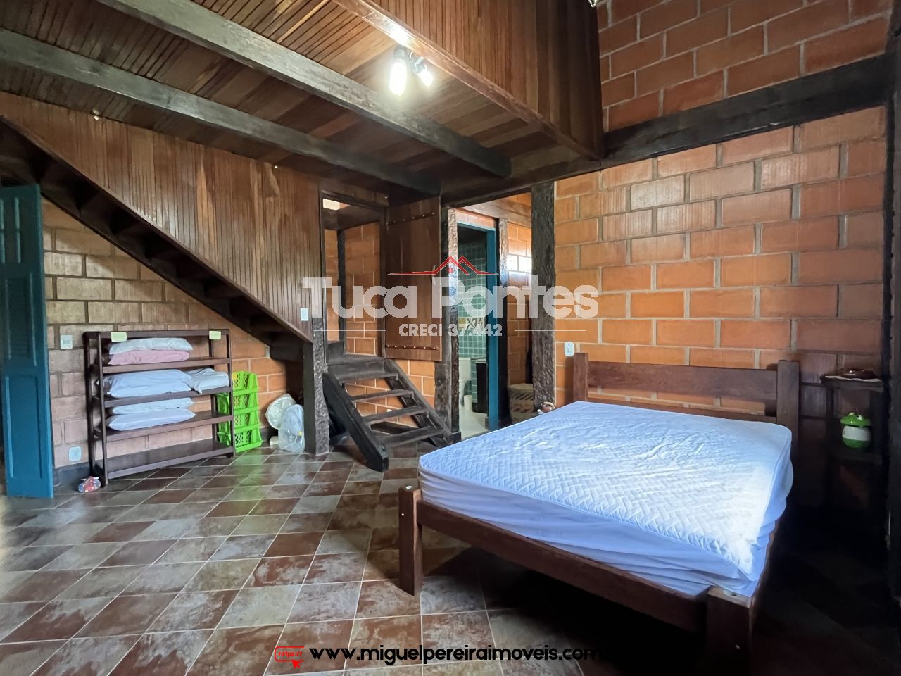 Casa com 4 quartos à venda - Localização espetacular | Código:C18