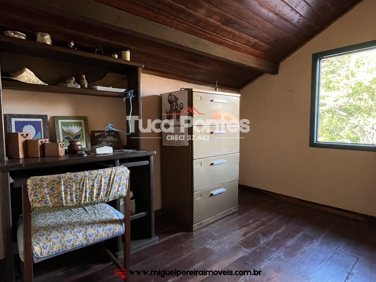 Casa com 4 quartos à venda - Localização espetacular | Código:C18