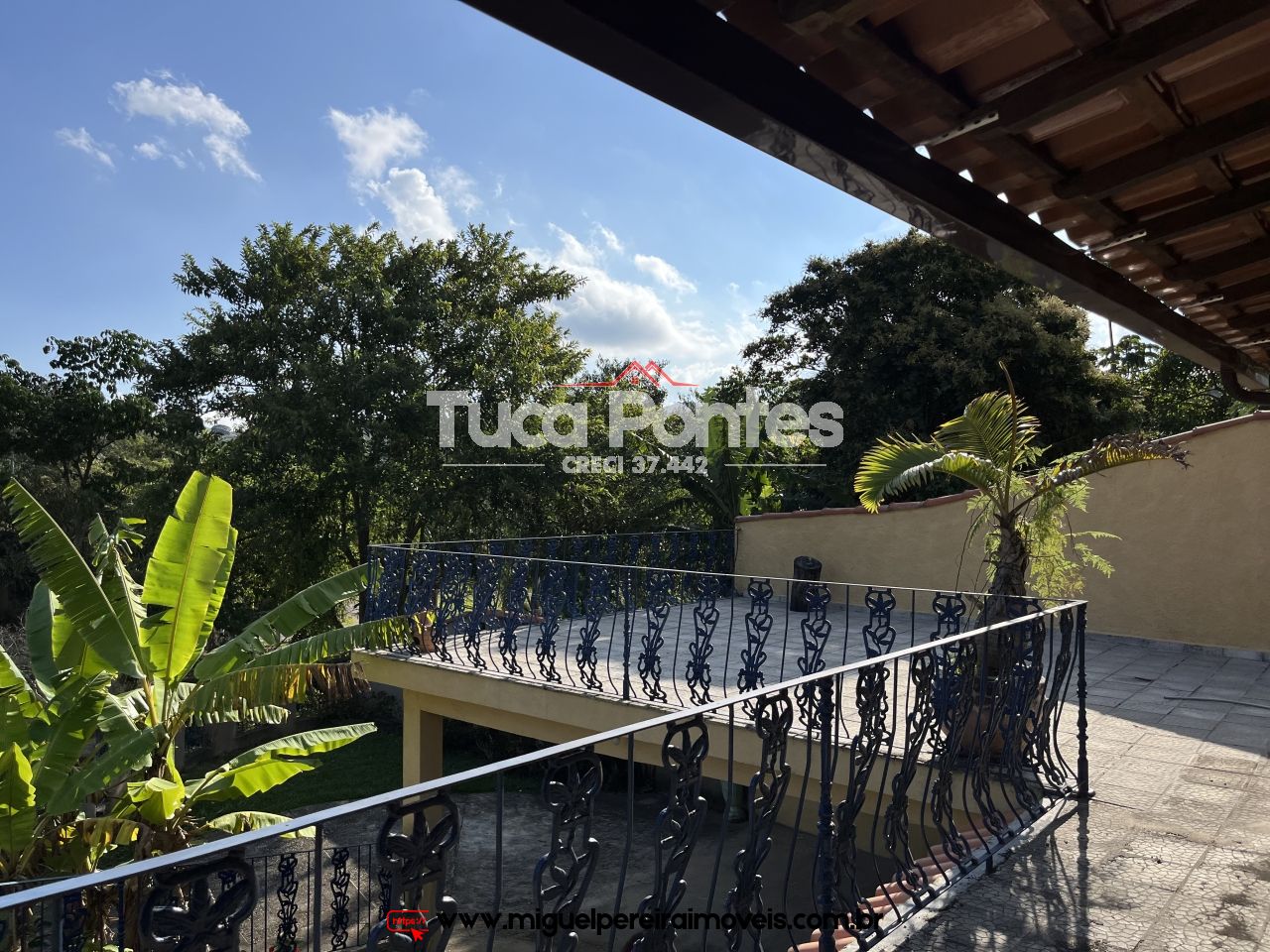 Casa com 4 quartos à venda - Localização espetacular | Código:C18