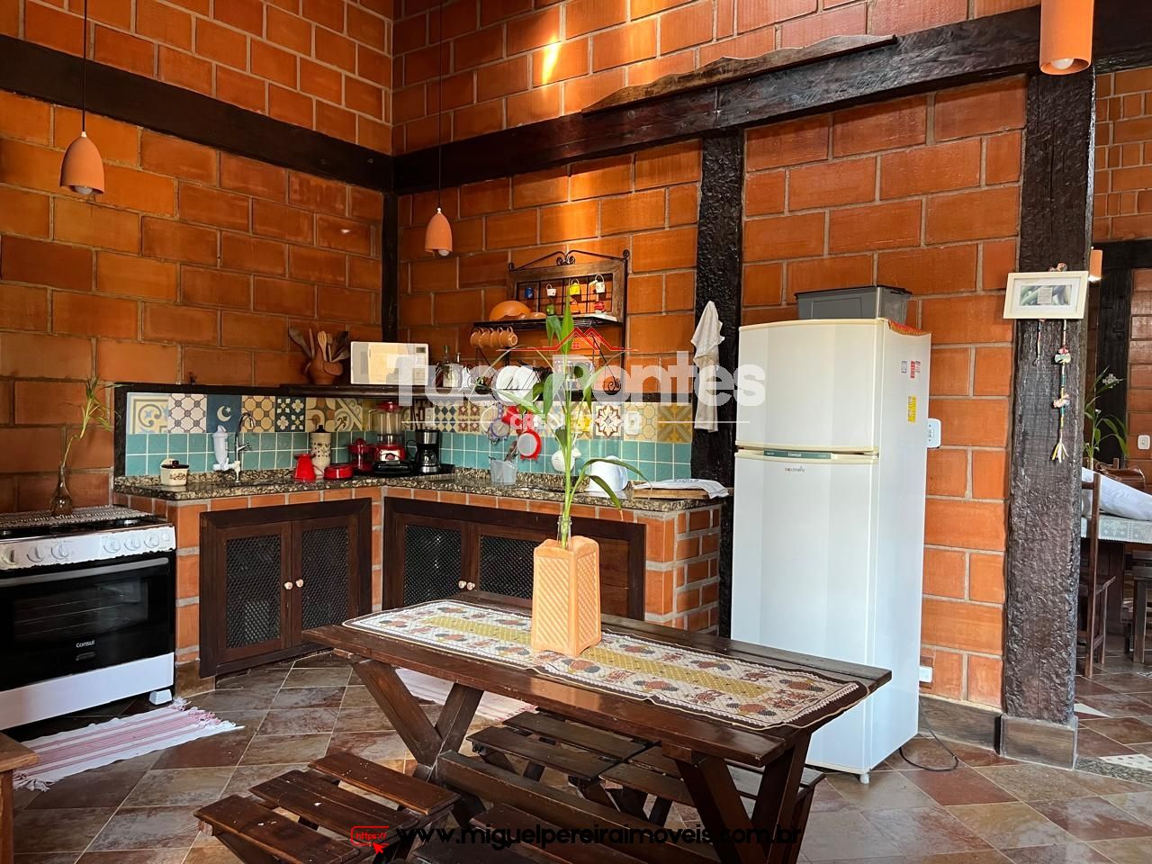 Casa com 4 quartos à venda - Localização espetacular | Código:C18