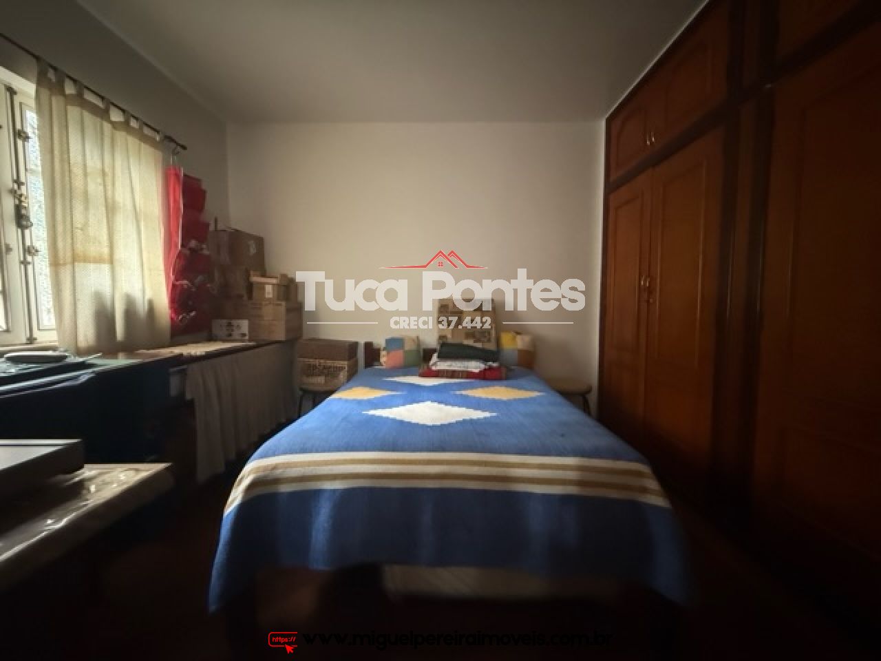 Casa com 4 quartos  - Terreno 100% plano | Código:C145