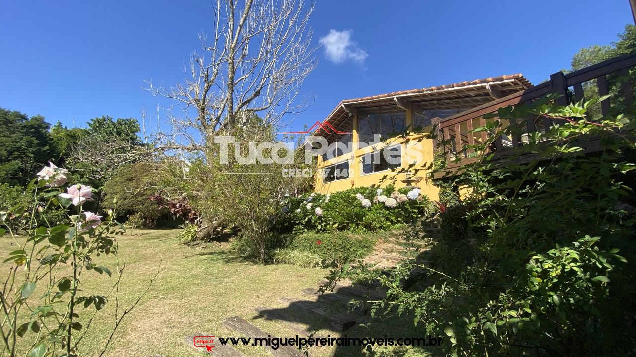 Casa ampla com terreno - Maravilhosa Chácara  | Código:S28
