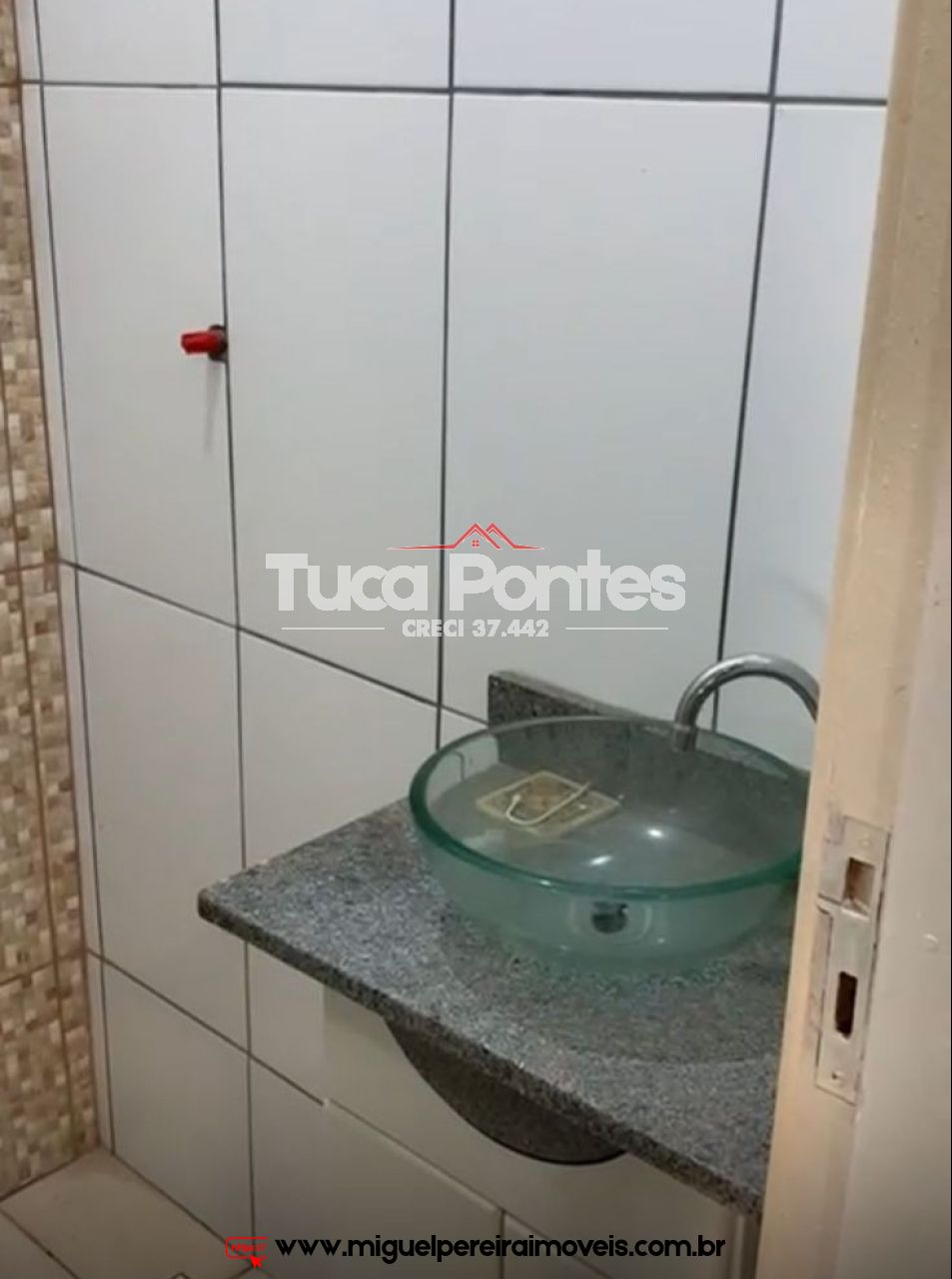 No asfalto próximo ao centro - Residencial e COMERCIAL | Código:C110