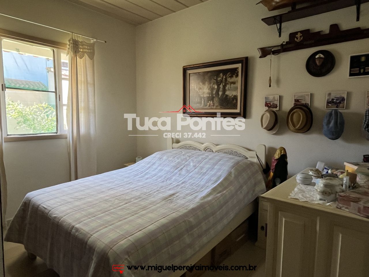 Em terreno plano e pequeno  - Casa super aconchegante  | Código:C59