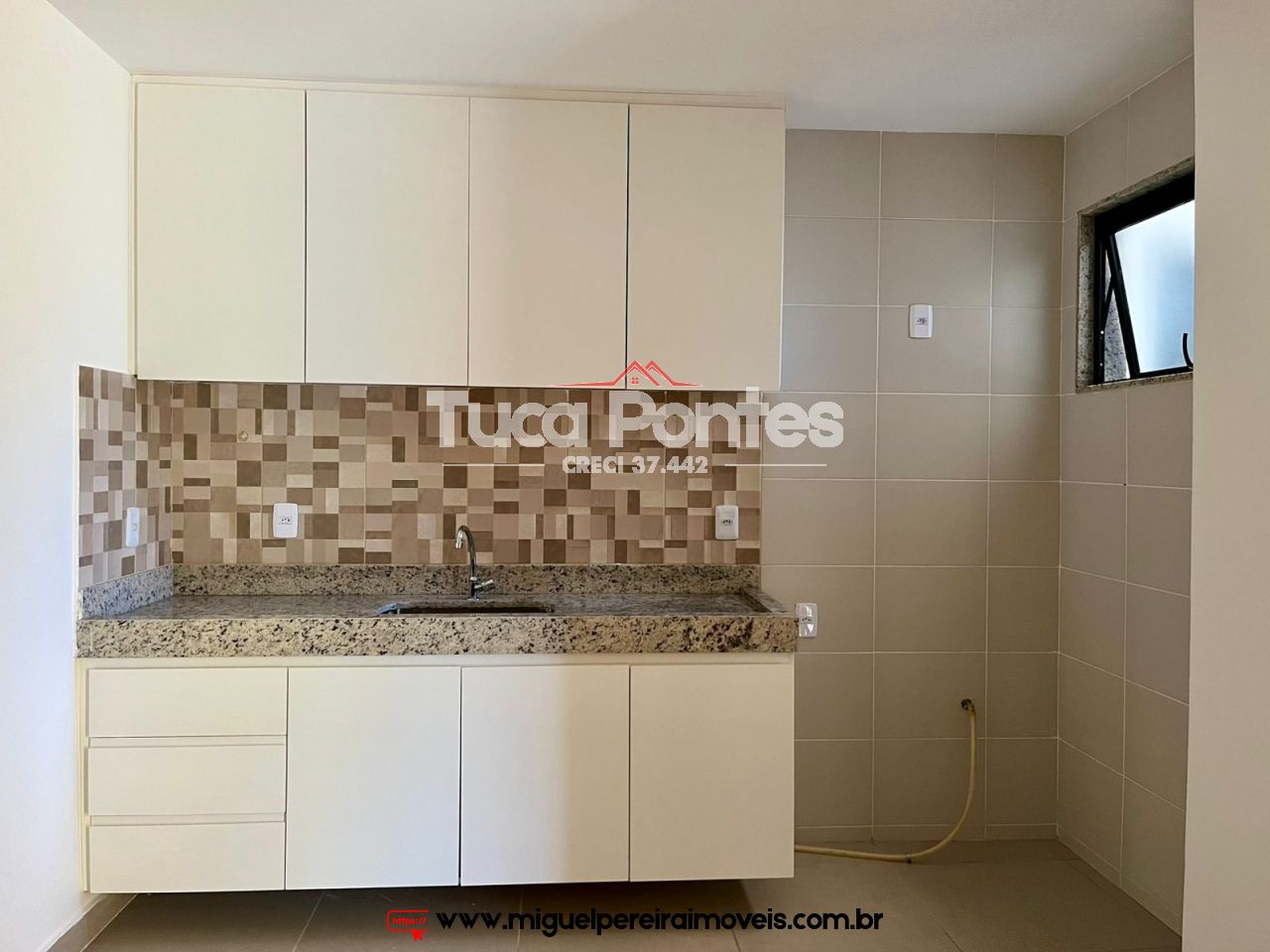 Apartamento novo para aluguel - No Centro da cidade | Código:L1