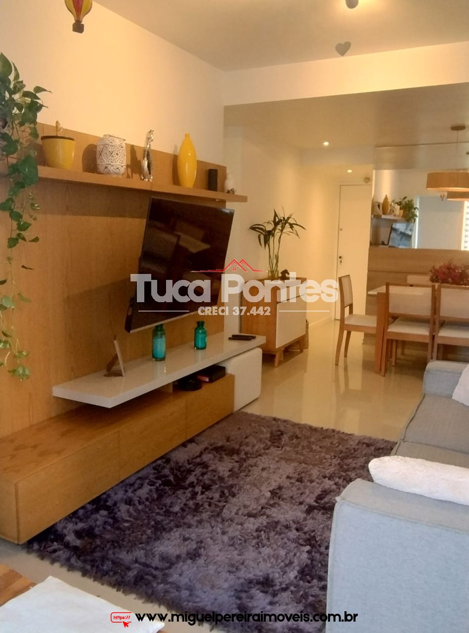 Lindo apto medindo 65m² - Na Barra da Tijuca - Posto 3 | Código:AP7