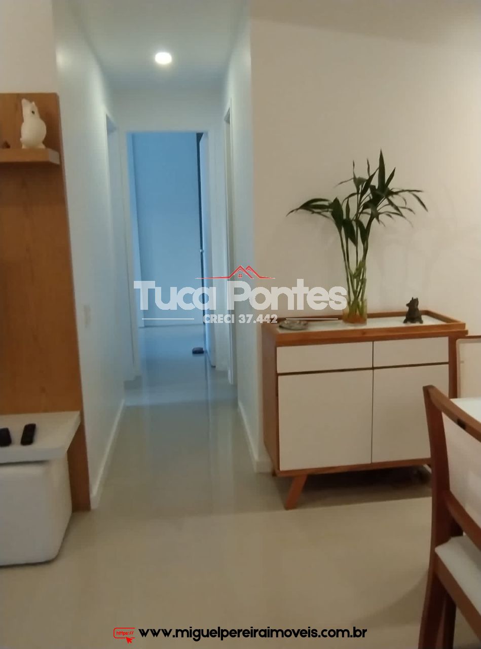 Lindo apto medindo 65m² - Na Barra da Tijuca - Posto 3 | Código:AP7