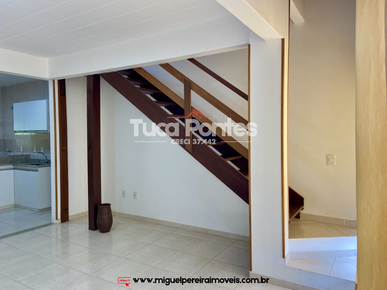 Casa no centro sem nada por fazer - Em condomínio | Código:C11