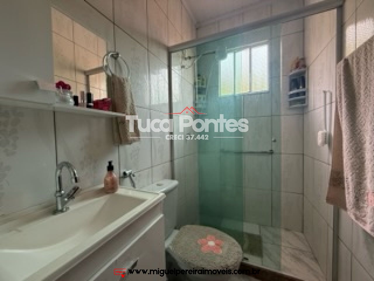 Casa com linda vista  - 2 Quartos | Código:C18