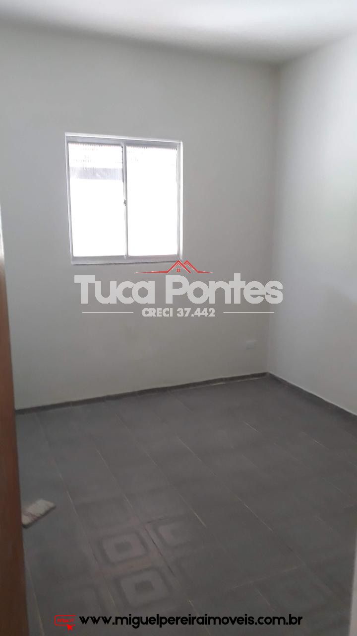 Prática e bonita - Centro de Conrado | Código:C54