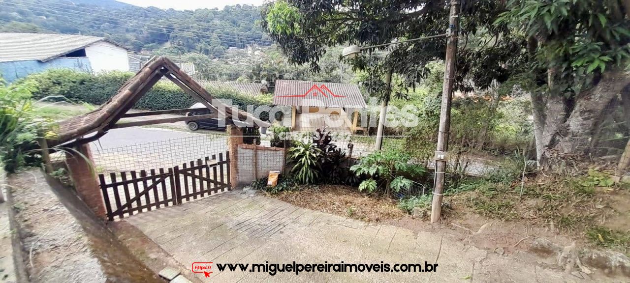 Casa com 2 quartos  - Prática  | Código:C56