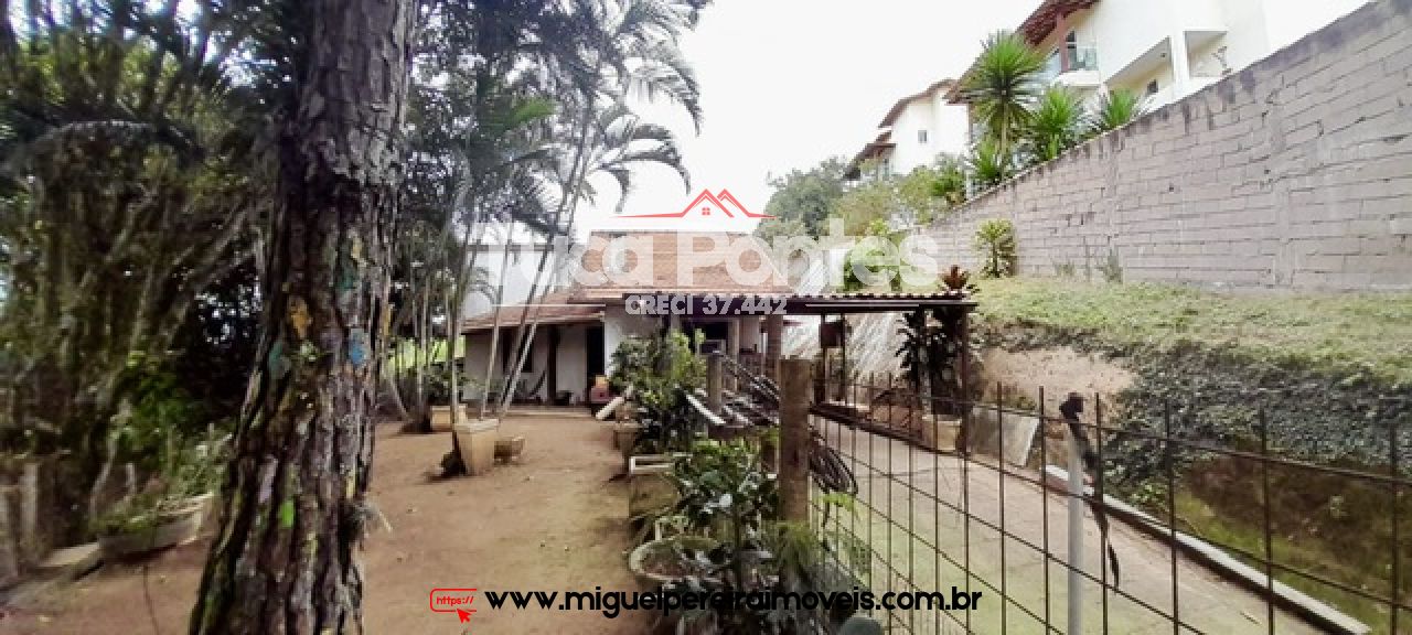 Casa com 2 quartos  - Prática  | Código:C56