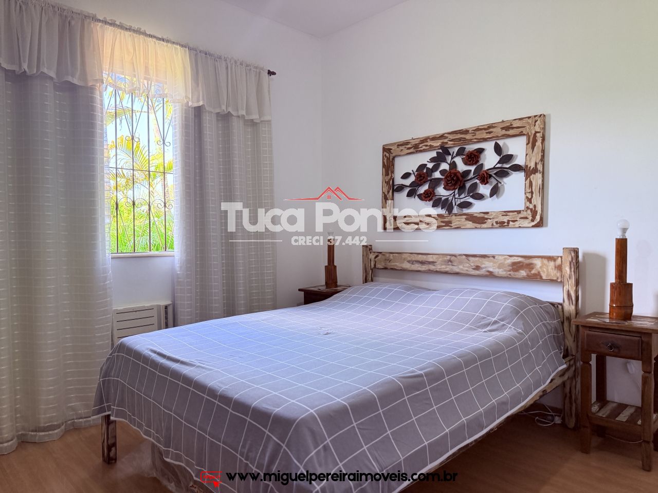 Vista encantadora - 5 Quartos, com piscina e churrasqueira  | Código:C35