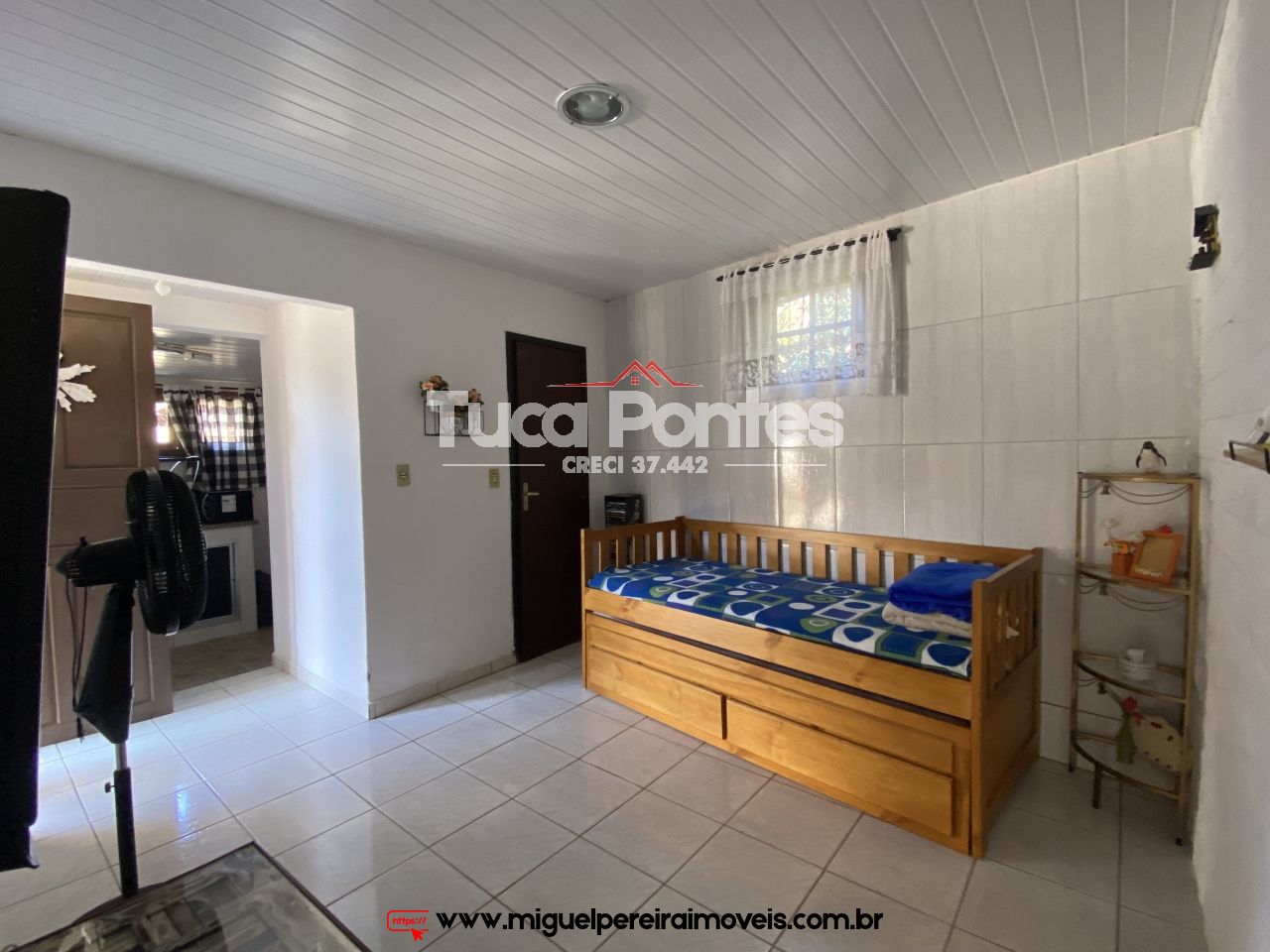 Vista encantadora - 5 Quartos, com piscina e churrasqueira  | Código:C35