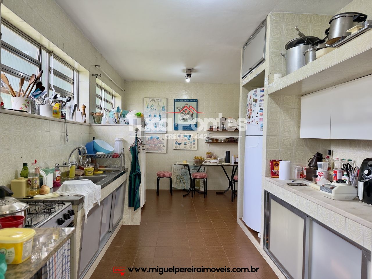 Sua localização é de grande destaque - Casa ampla, com piscina e churrsaqueira | Código:C32