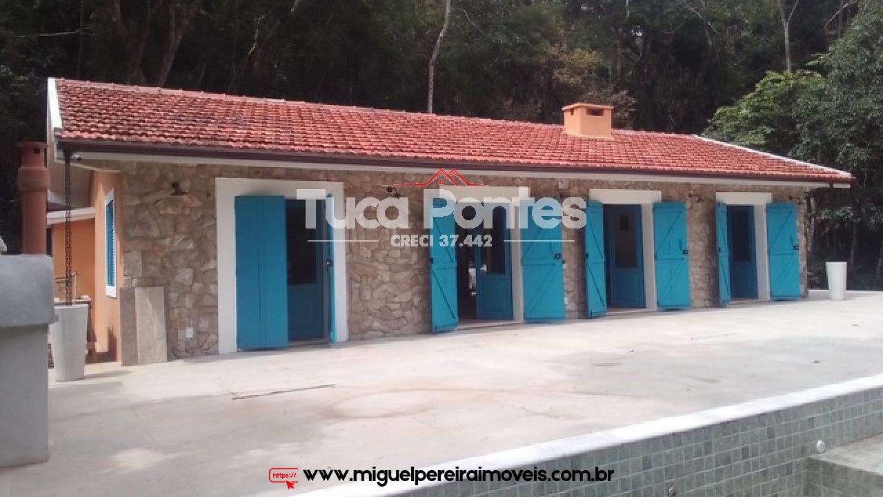 Bela chácara  - Virado para a mata  | Código:S23