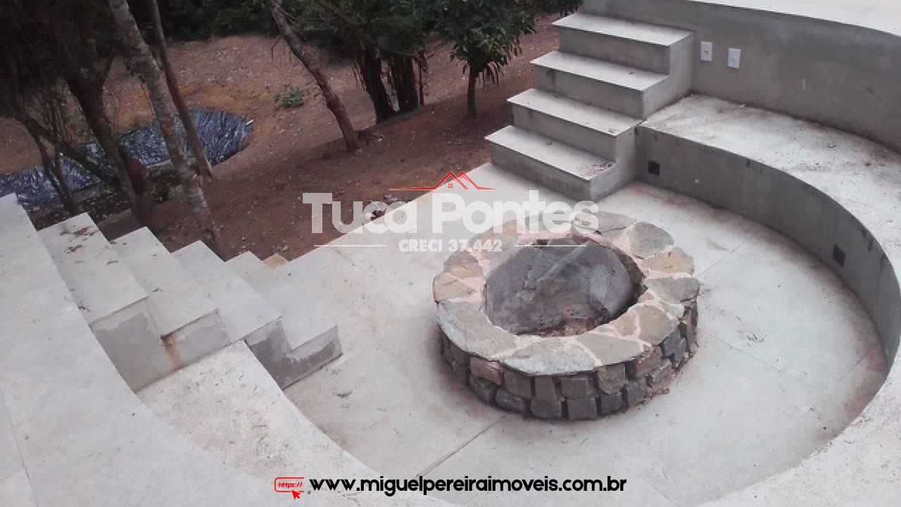 Bela chácara  - Virado para a mata  | Código:S23