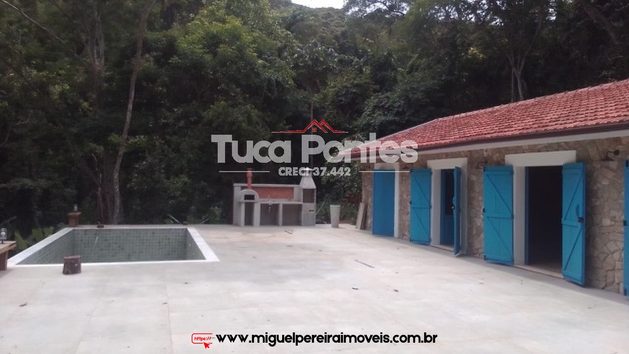 Bela chácara  - Virado para a mata  | Código:S23