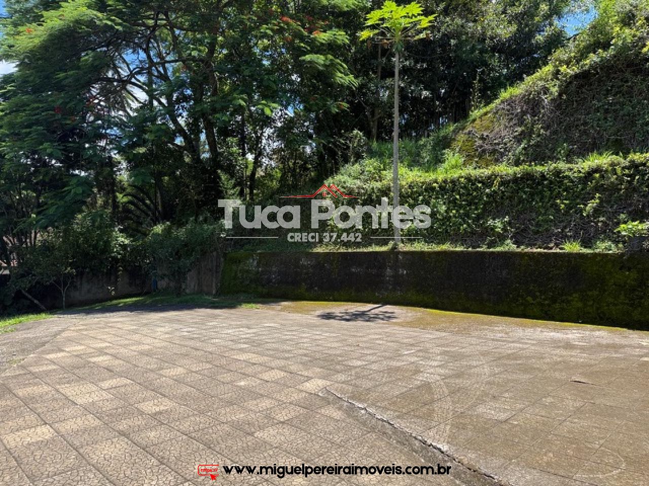 Super aconchegante  - Casa com anexos e piscina | Código:C61