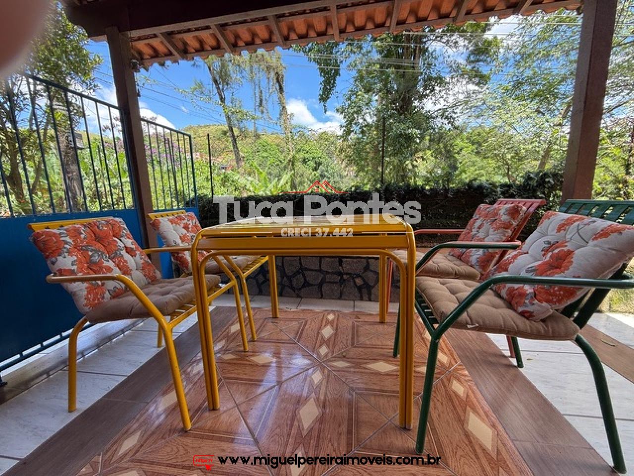 Super aconchegante  - Casa com anexos e piscina | Código:C61