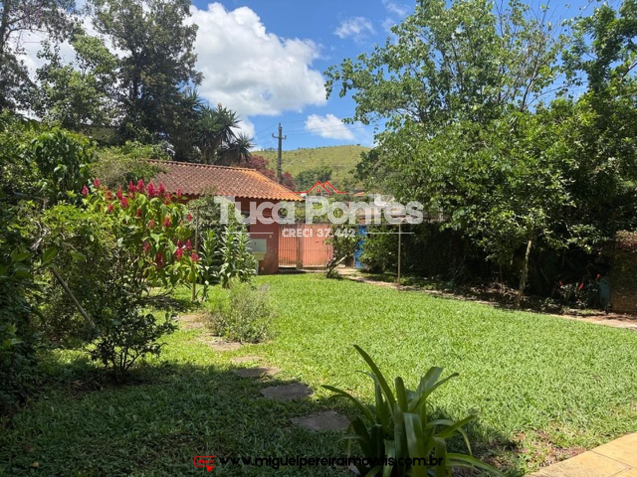 Super aconchegante  - Casa com anexos e piscina | Código:C61