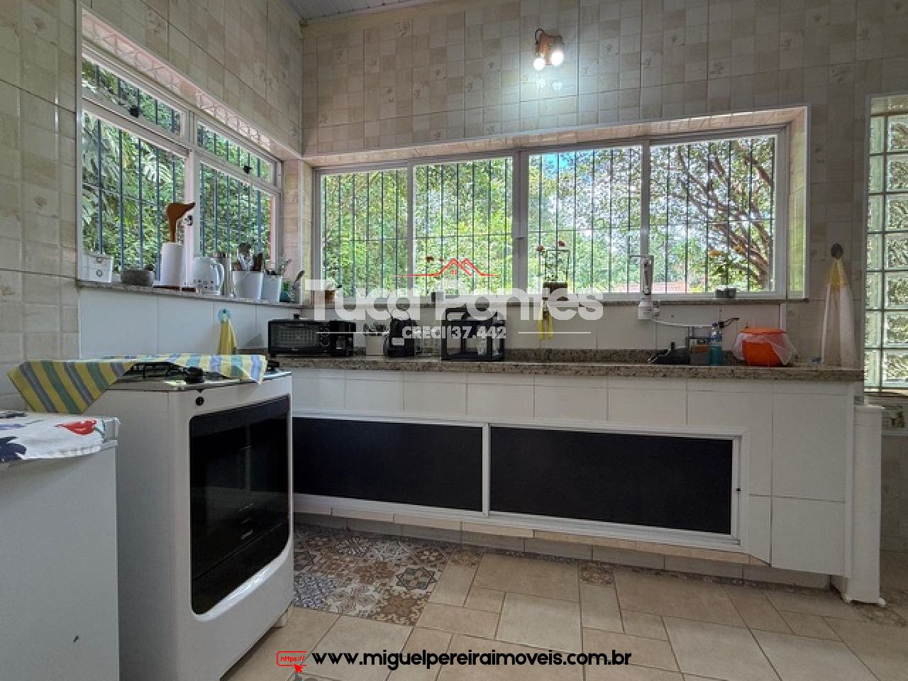 Super aconchegante  - Casa com anexos e piscina | Código:C61