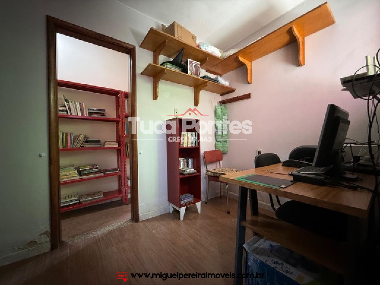 Super aconchegante  - Casa com anexos e piscina | Código:C61