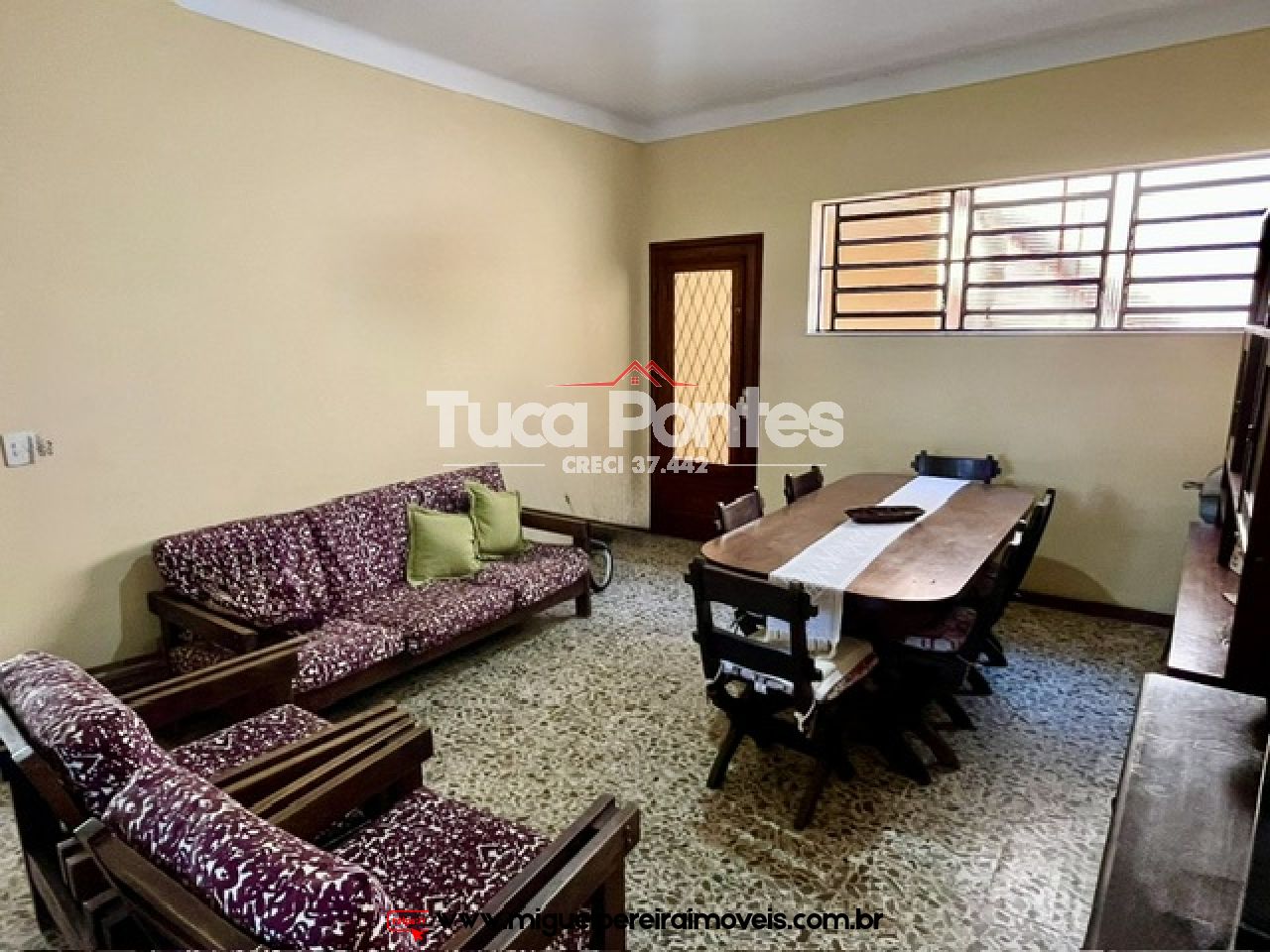 Centro de Miguel Pereira - Em rua residencial  | Código:C74